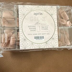 Brand New!! Aprés Gel-X Natural Square Short Nail Tips - Alex